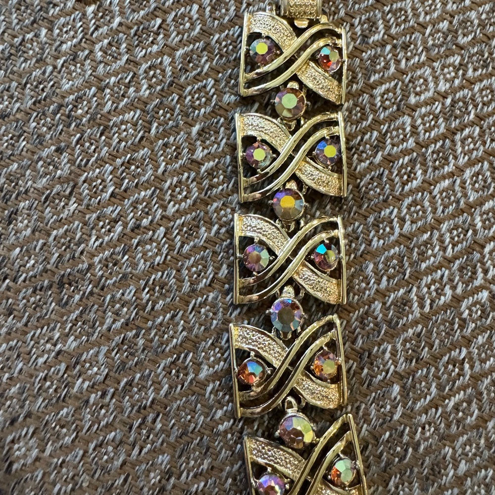Coro designer signed vintage aurora borealis bracelet